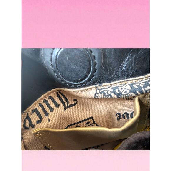 Y2K Juicy Couture Royal Juicy 'Once Upon a Time' Daydreamer Bag – Black Velour - Picture 12 of 15